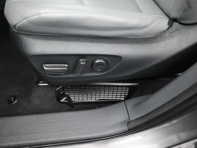 2023 Toyota Sienna XLE 7 Passenger