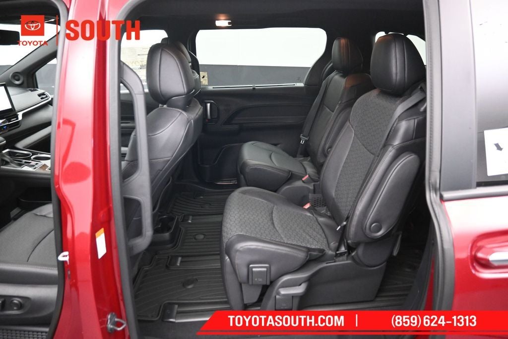 2026 Toyota Sienna Limited 7 Passenger