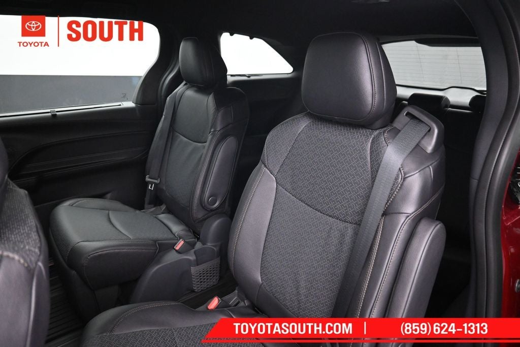 2026 Toyota Sienna Limited 7 Passenger