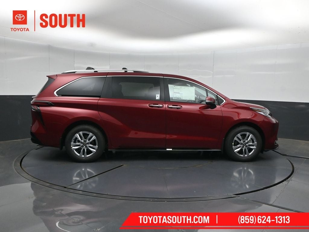 2026 Toyota Sienna Limited 7 Passenger