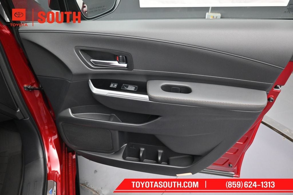 2026 Toyota Sienna Limited 7 Passenger