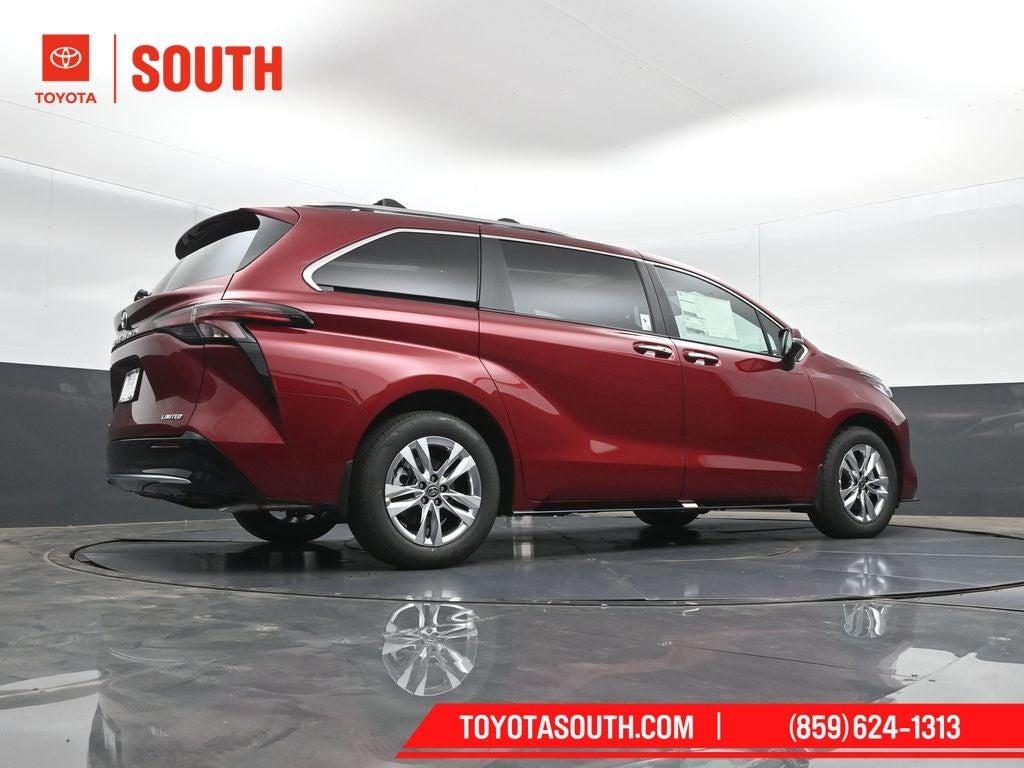 2026 Toyota Sienna Limited 7 Passenger