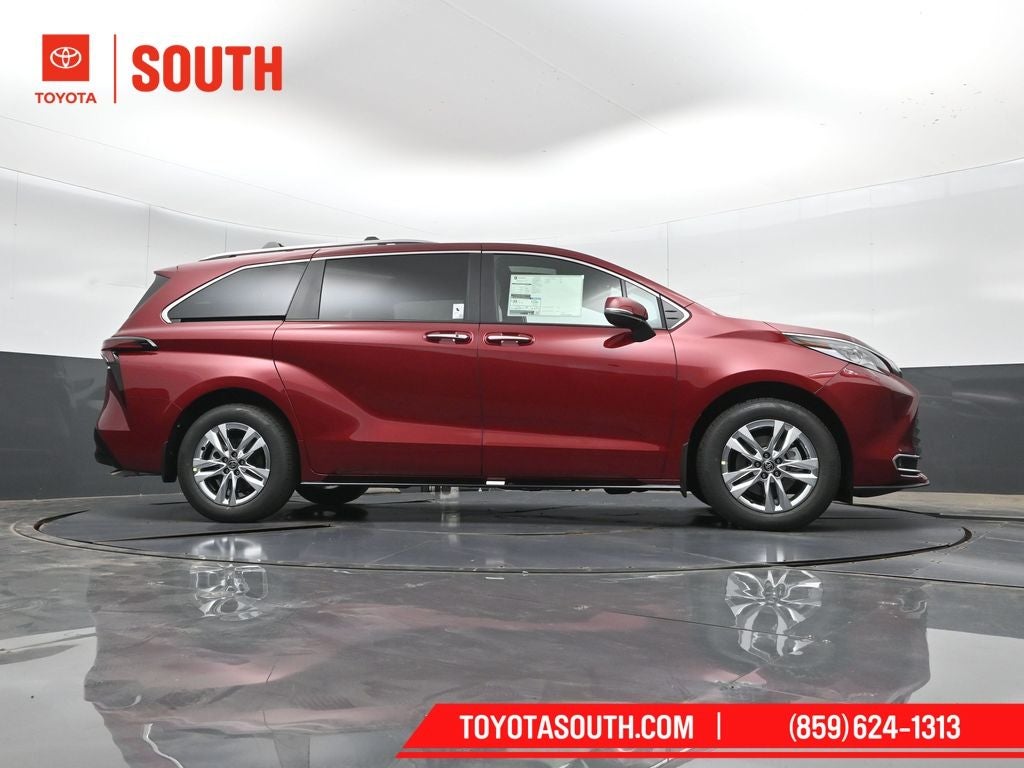 2026 Toyota Sienna Limited 7 Passenger