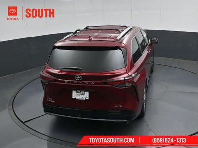 2026 Toyota Sienna Limited 7 Passenger