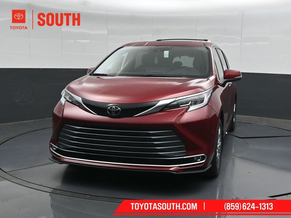 2026 Toyota Sienna Limited 7 Passenger