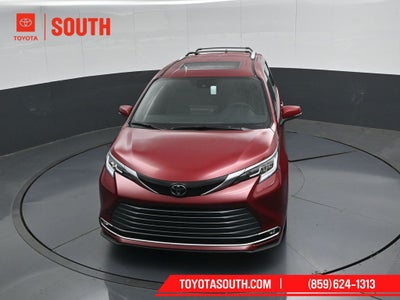 2026 Toyota Sienna Limited 7 Passenger