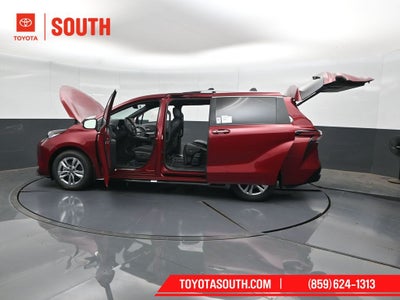 2026 Toyota Sienna Limited 7 Passenger