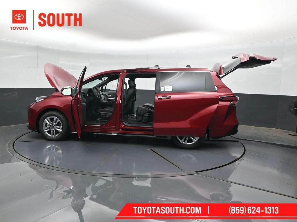 2026 Toyota Sienna Limited 7 Passenger