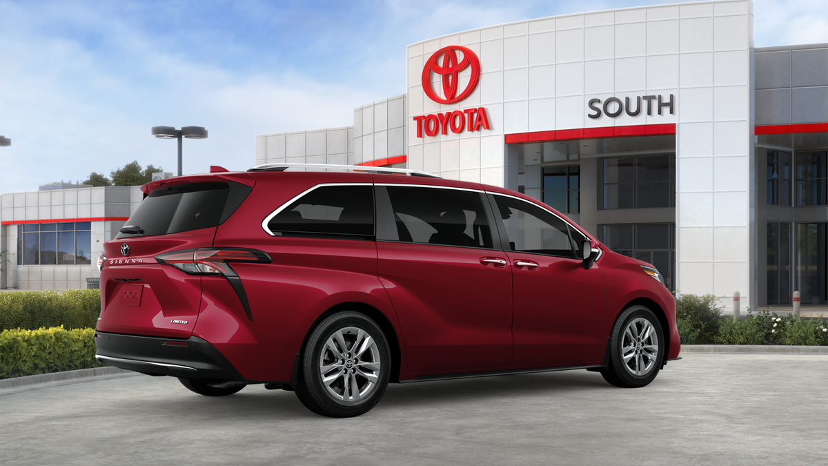 2026 Toyota Sienna Limited 7 Passenger