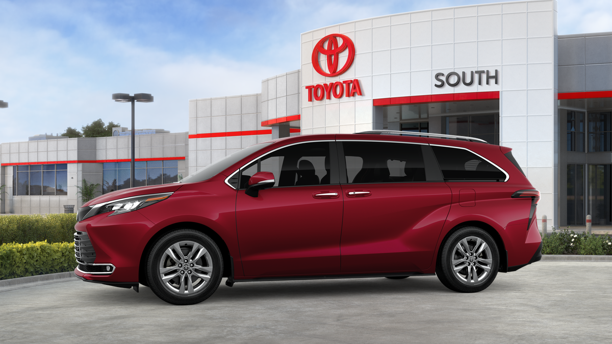 2026 Toyota Sienna Limited 7 Passenger