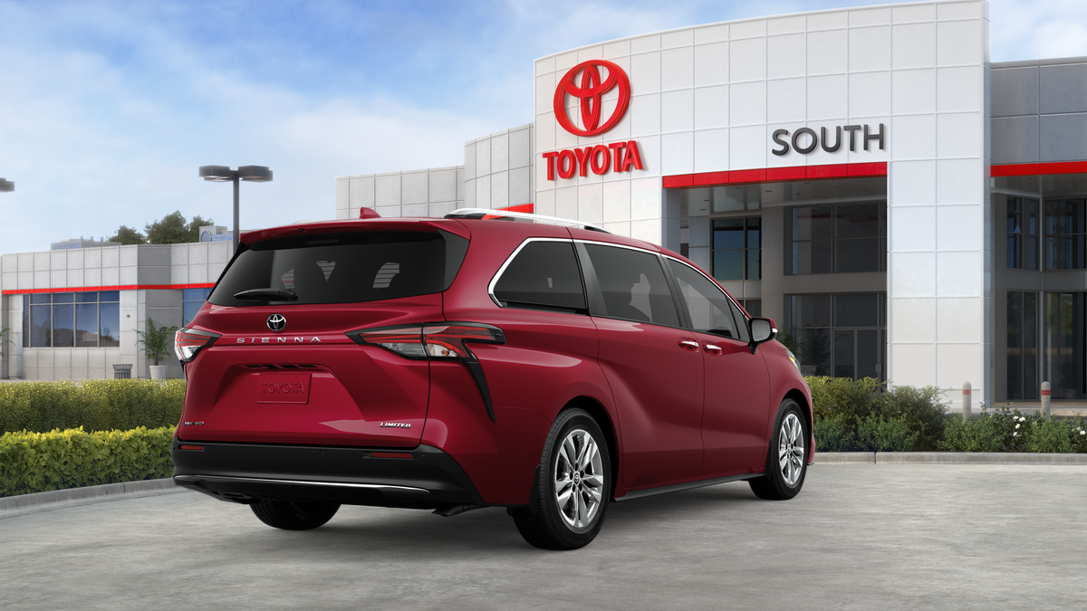 2026 Toyota Sienna Limited 7 Passenger