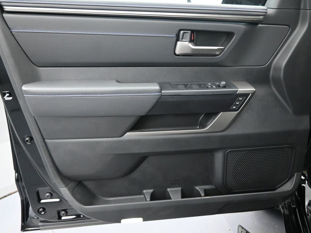 2026 Toyota Tundra Hybrid Platinum