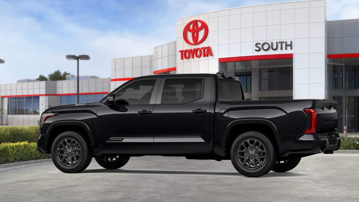 2026 Toyota Tundra Hybrid Platinum