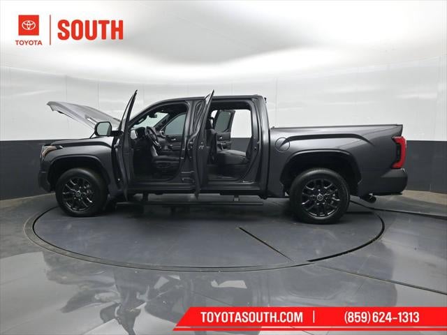 2024 Toyota Tundra Hybrid Platinum