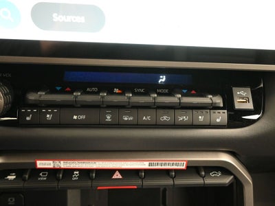 2026 Toyota Tundra Hybrid Platinum