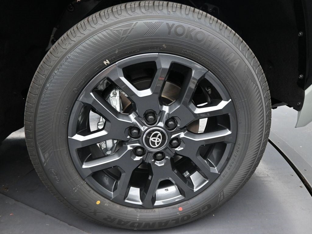 2026 Toyota Tundra Hybrid Platinum