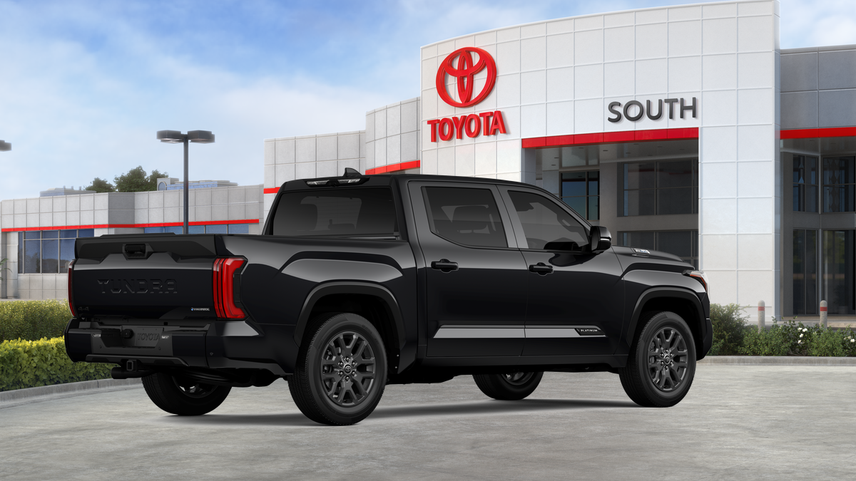 2026 Toyota Tundra Hybrid Platinum