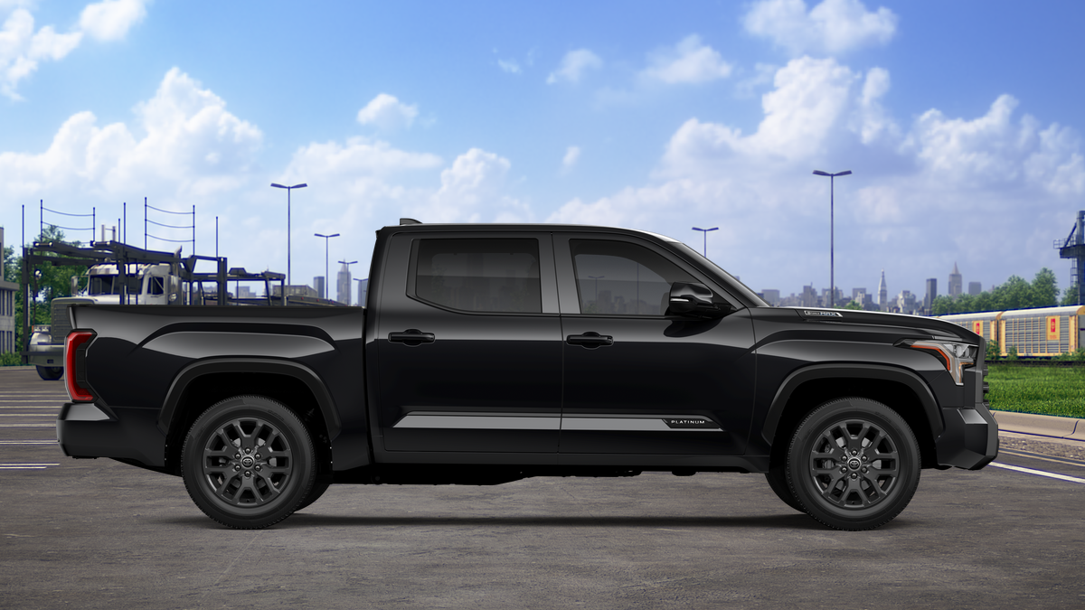 2026 Toyota Tundra Hybrid Platinum