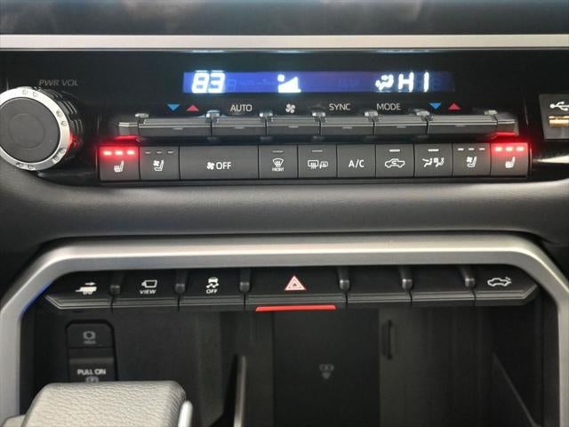 2025 Toyota Tundra Hybrid Platinum