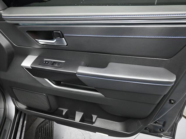 2025 Toyota Tundra Hybrid Platinum