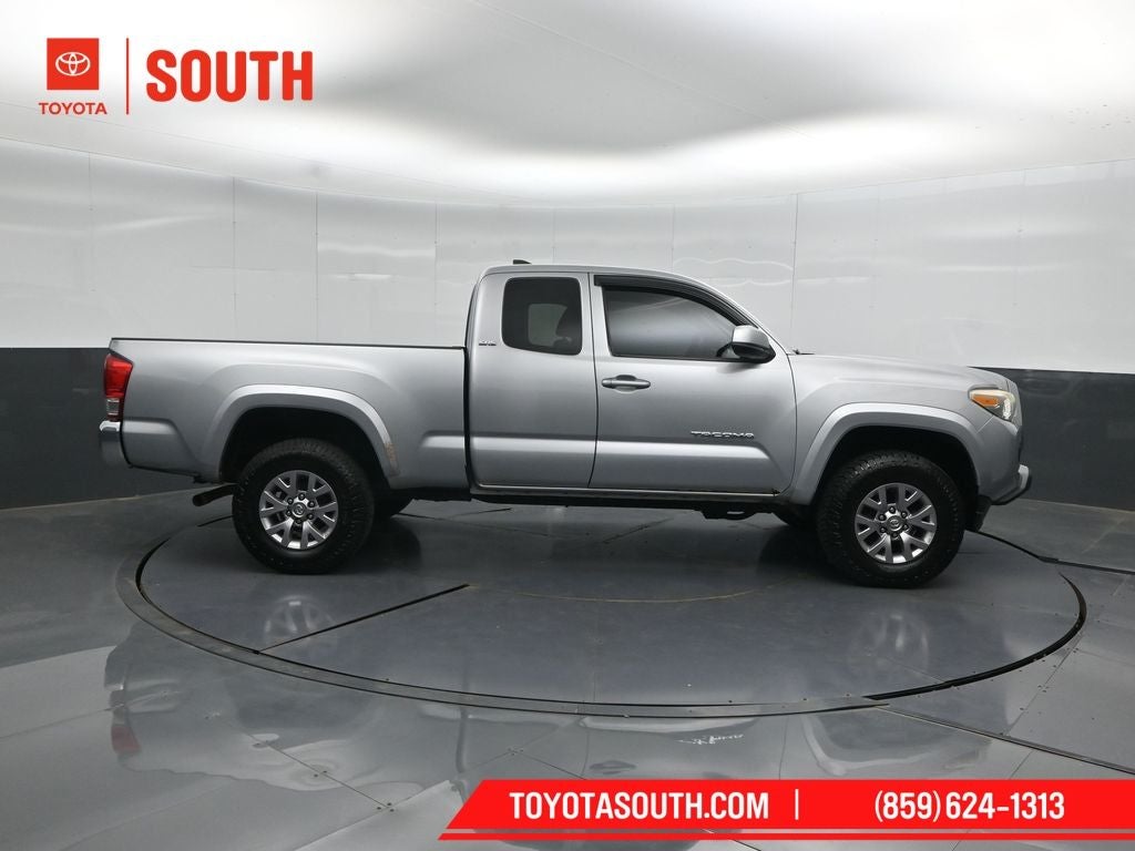 2016 Toyota Tacoma SR5