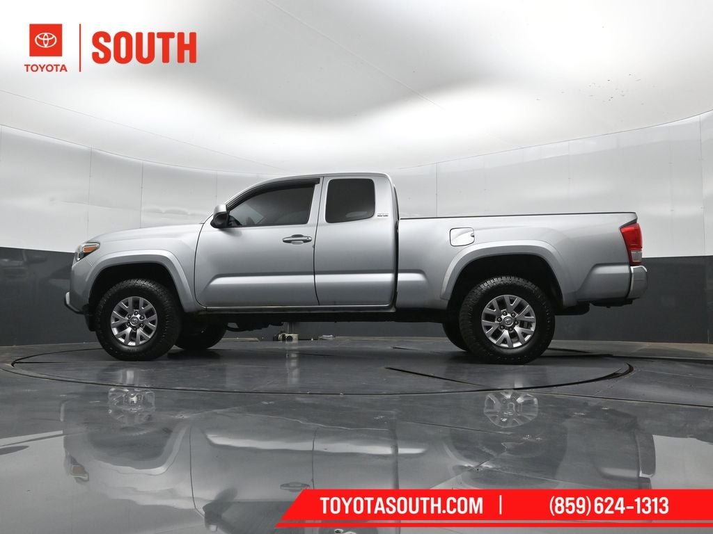 2016 Toyota Tacoma SR5