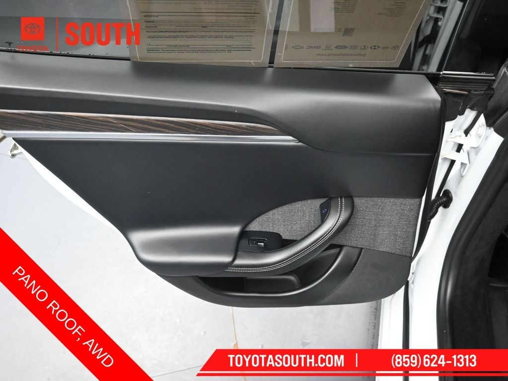 2022 Tesla Model S Base