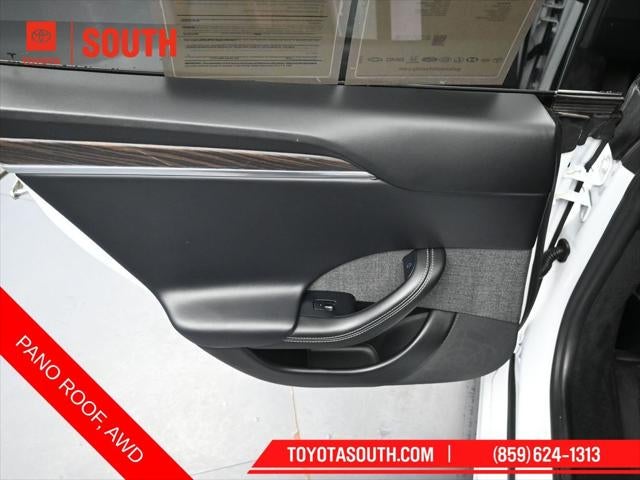 2022 Tesla Model S Base