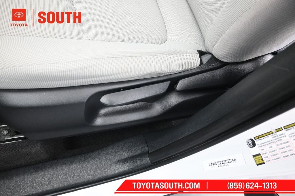2024 Toyota Corolla Cross L
