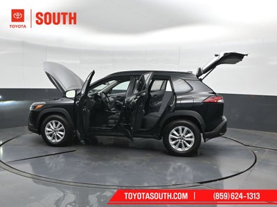 2026 Toyota Corolla Cross LE