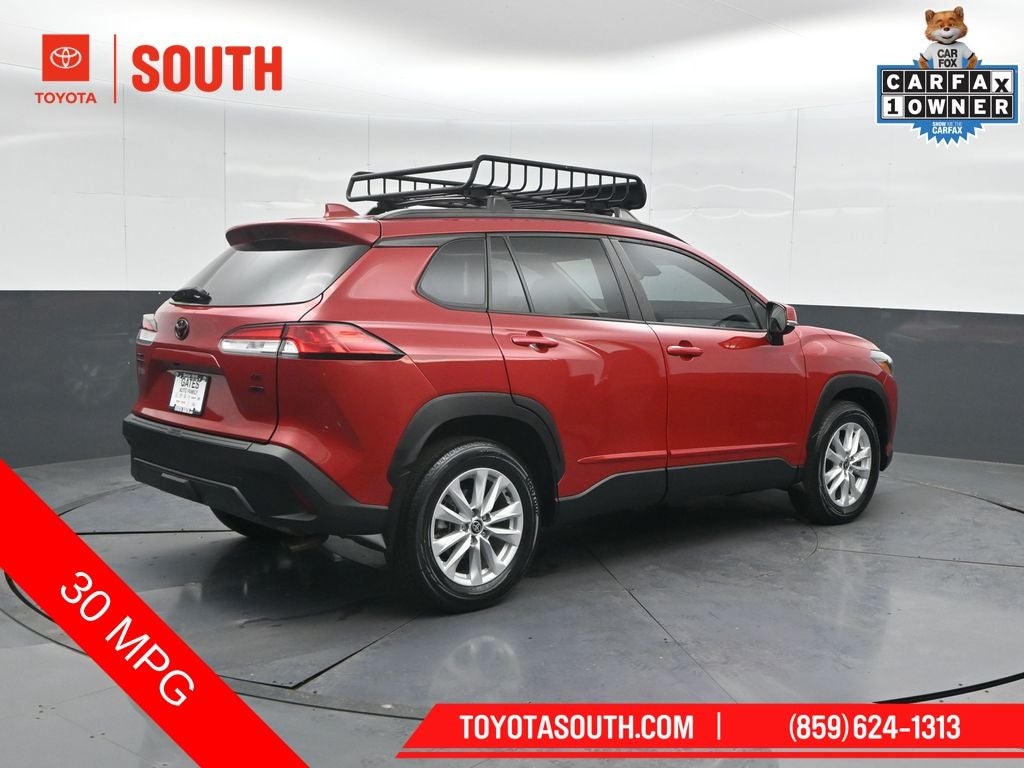 2022 Toyota Corolla Cross LE