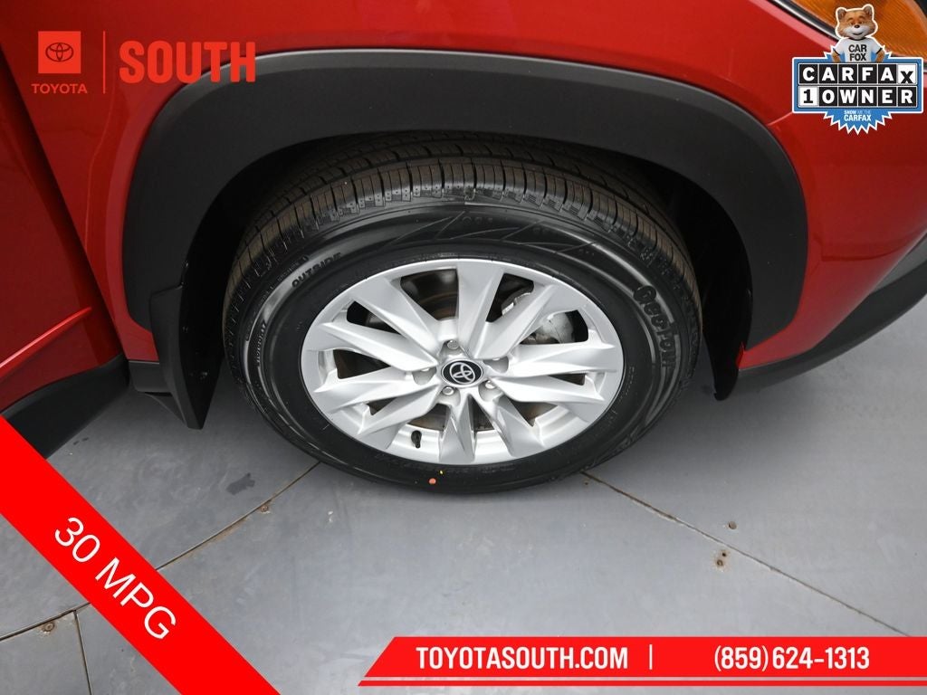 2022 Toyota Corolla Cross LE