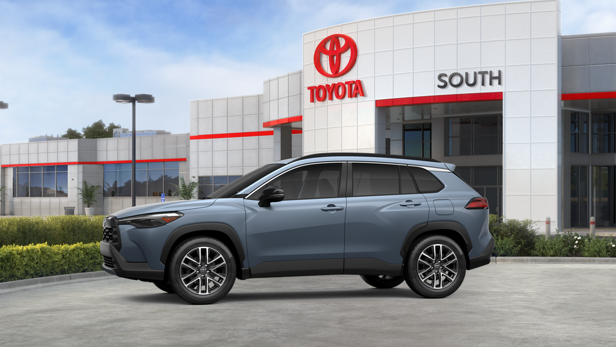 2026 Toyota Corolla Cross XLE