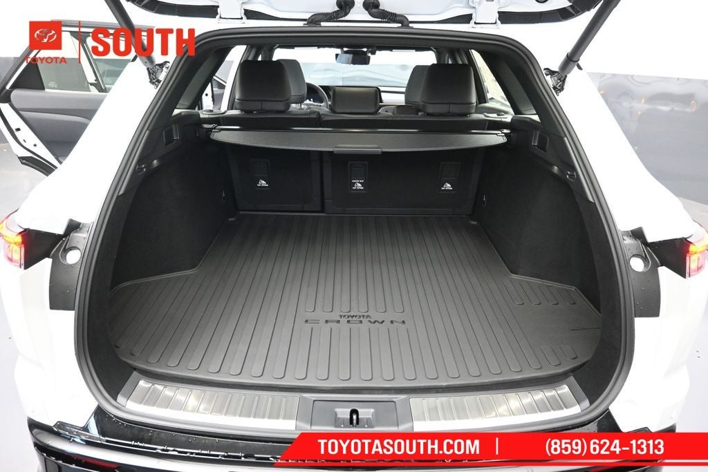 2026 Toyota Crown Signia Limited