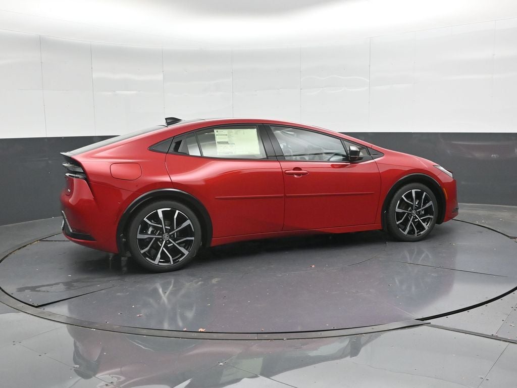 2026 Toyota Prius Plug-In Hybrid Base