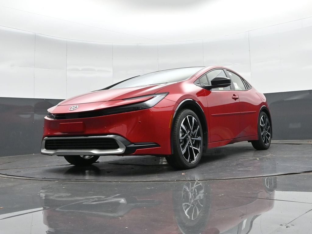 2026 Toyota Prius Plug-In Hybrid Base