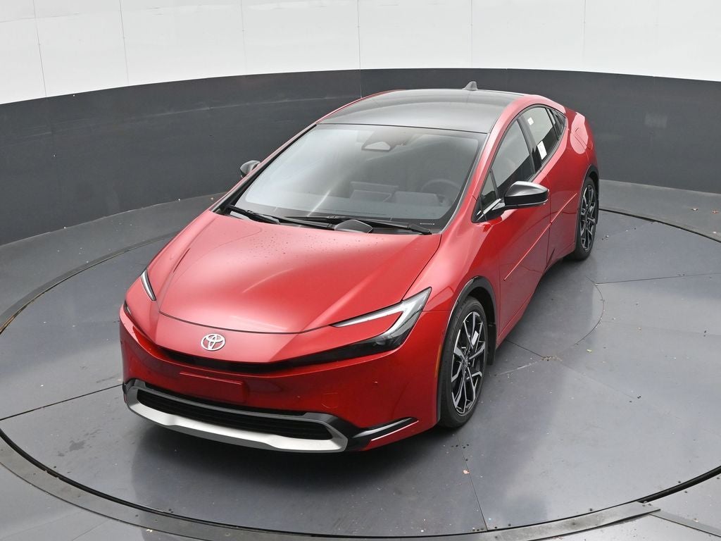 2026 Toyota Prius Plug-In Hybrid Base