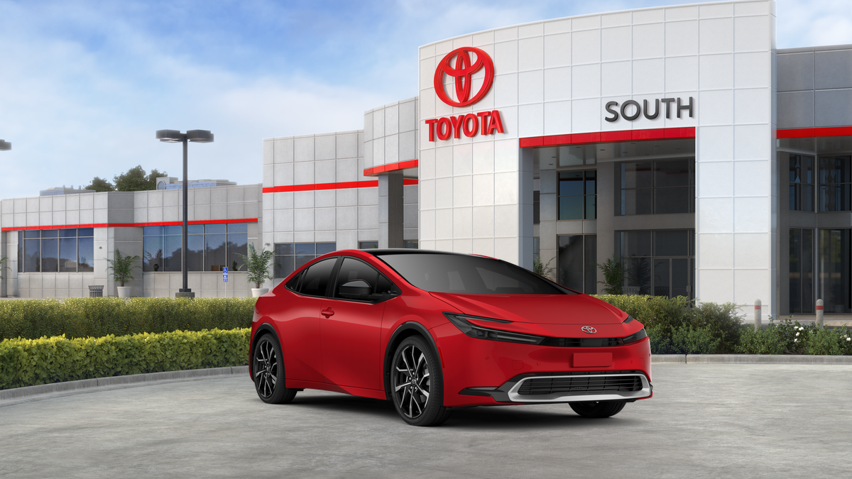 2026 Toyota Prius Plug-In Hybrid Base