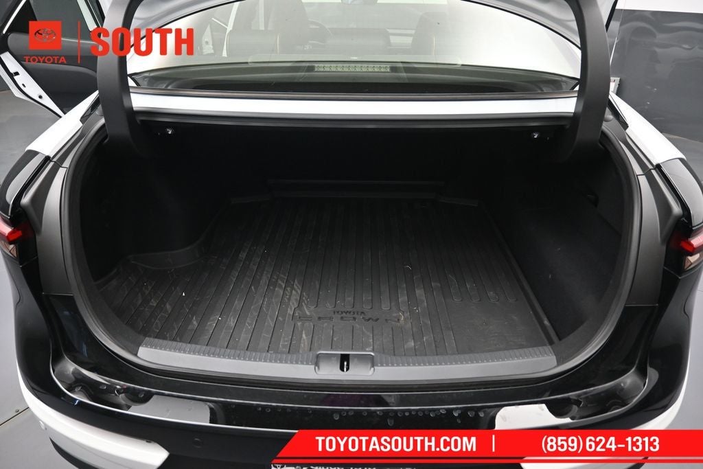 2026 Toyota Crown Platinum