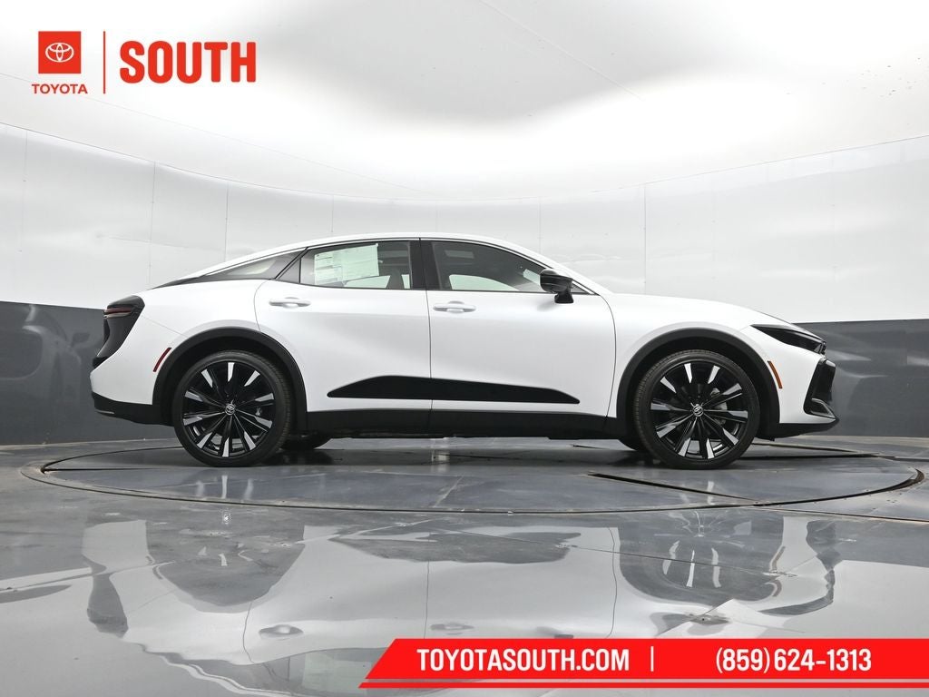 2026 Toyota Crown Platinum
