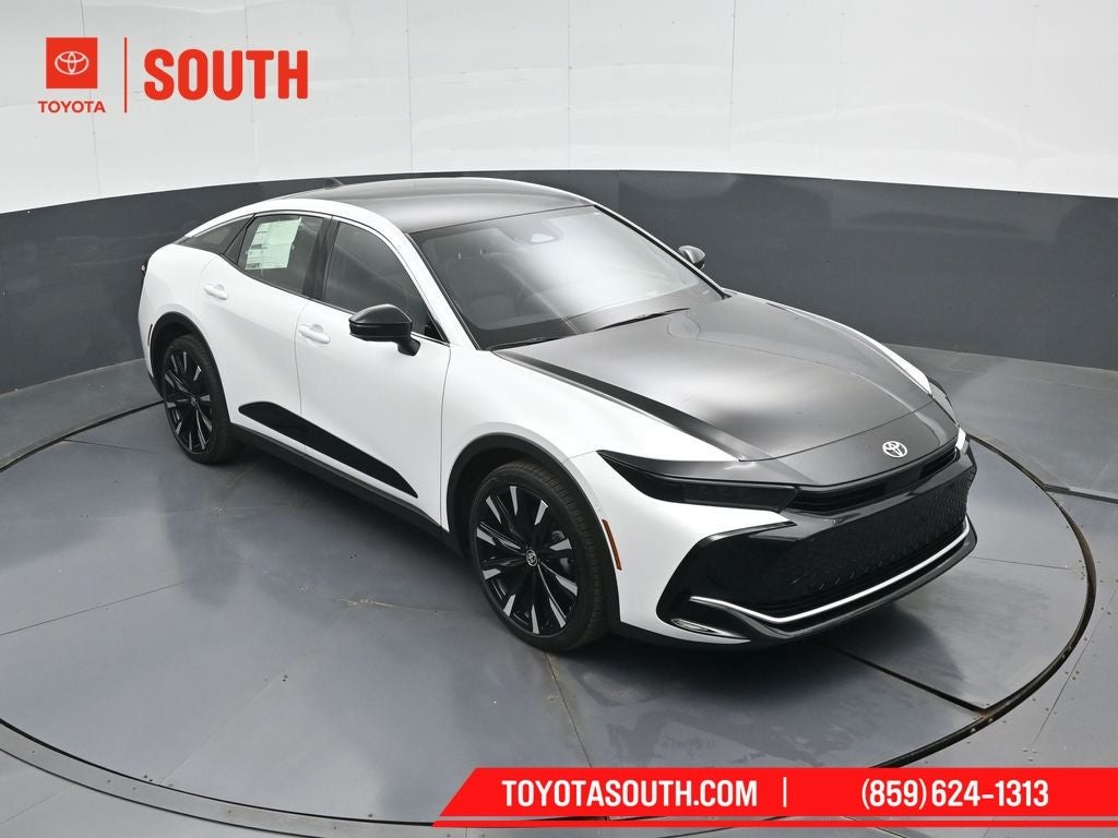 2026 Toyota Crown Platinum