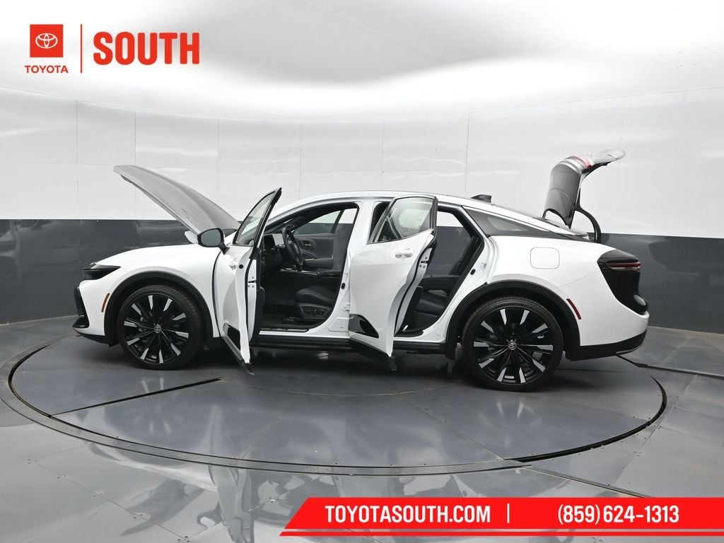 2026 Toyota Crown Platinum
