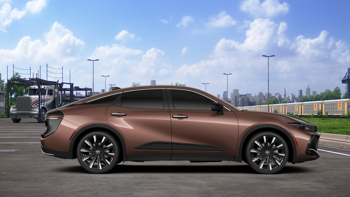 2026 Toyota Crown Platinum