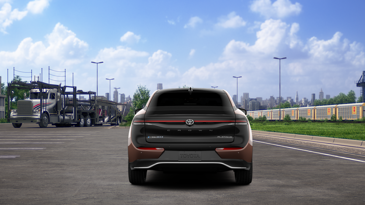 2026 Toyota Crown Platinum