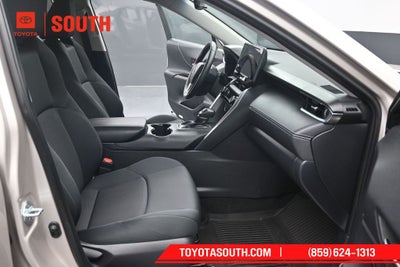 2023 Toyota Venza LE
