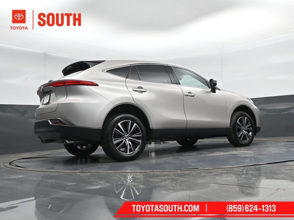 2023 Toyota Venza LE