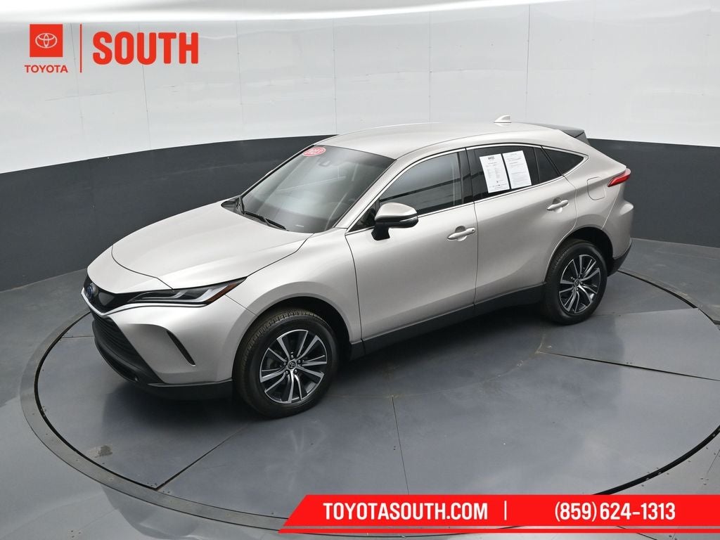 2023 Toyota Venza LE