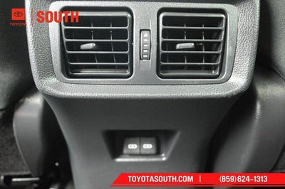 2023 Toyota Venza LE