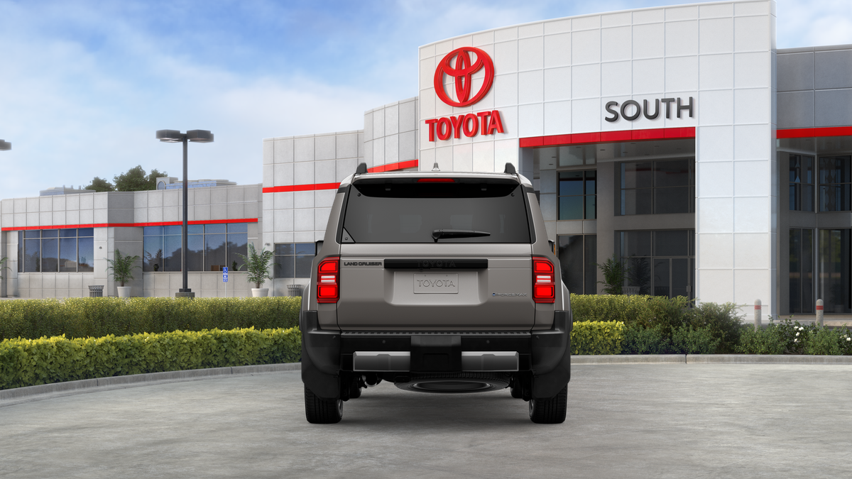 2027 Toyota Land Cruiser Base
