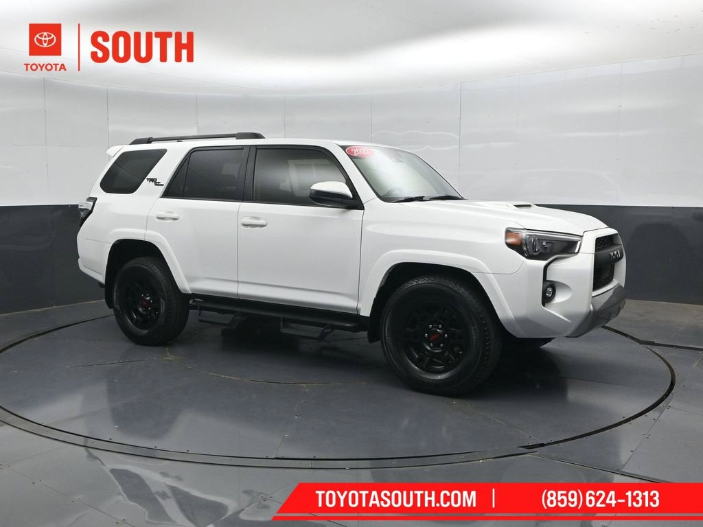 2022 Toyota 4Runner TRD Off-Road